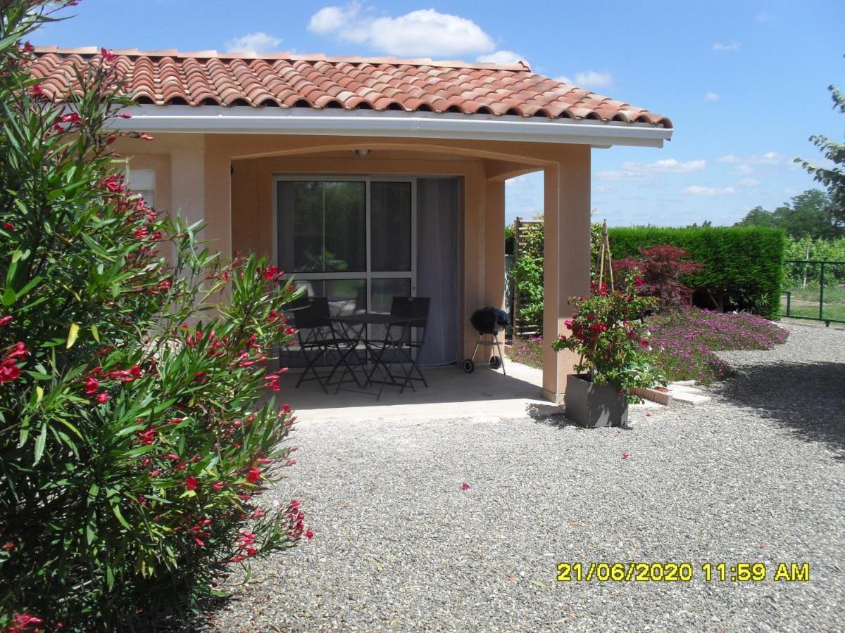 Maisonnette Neuve A La Campagne Urgosse Buitenkant foto